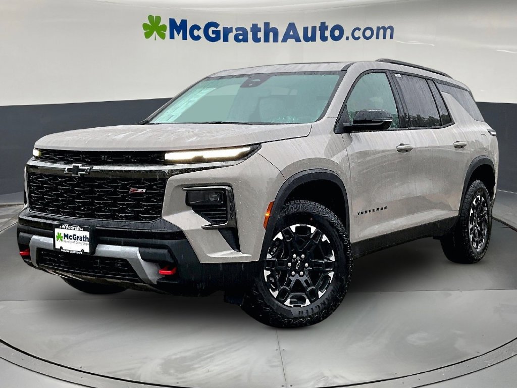 2027 Chevrolet Traverse Z71 - Photo 3