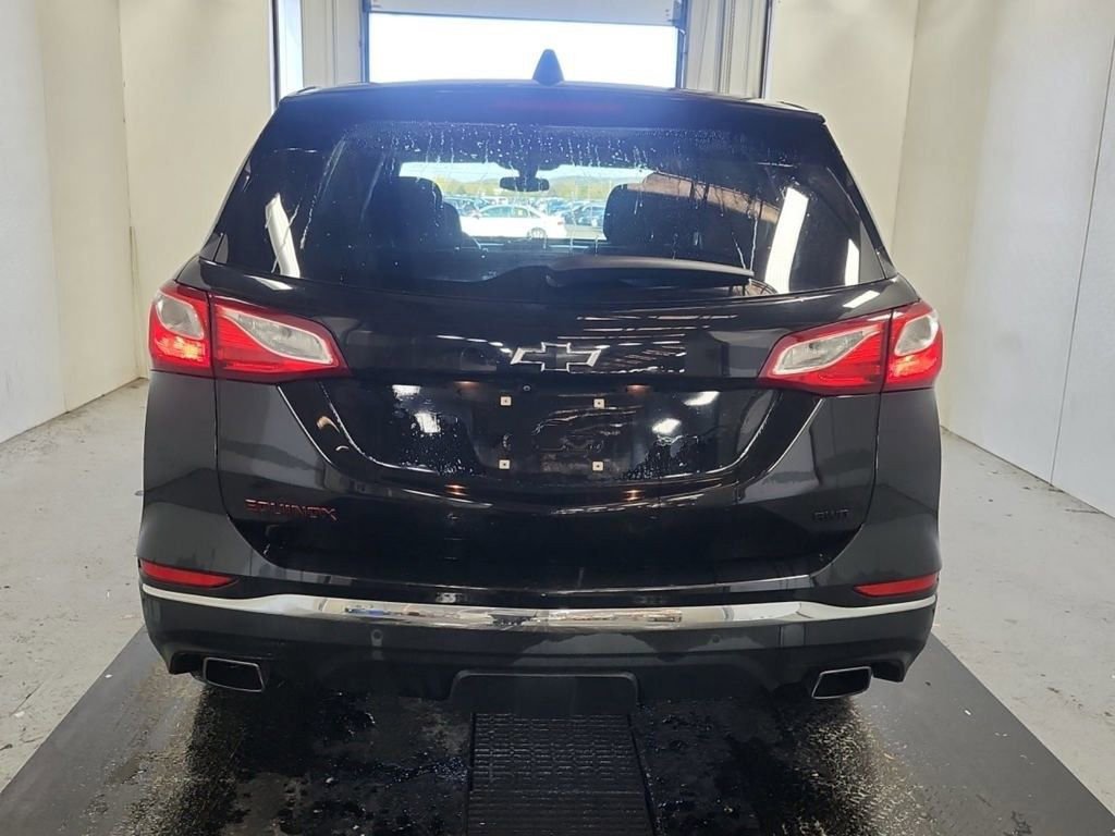 2019 Chevrolet Equinox LT photo 3