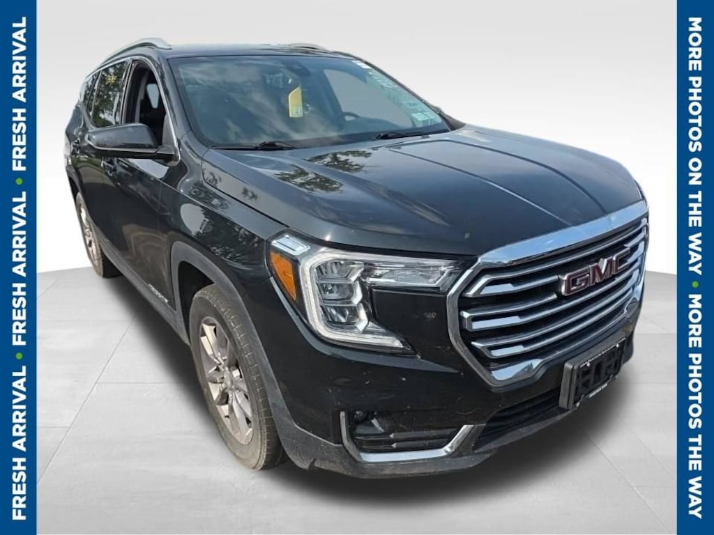 Used 2024 GMC Terrain SLT SUV