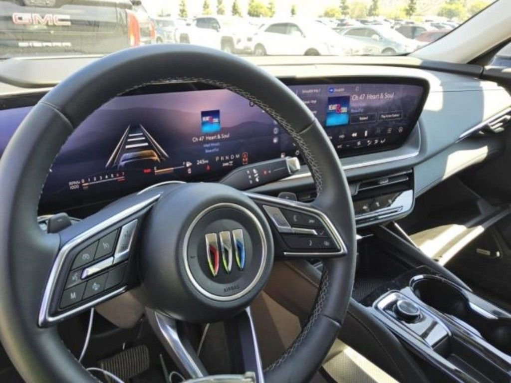 2025 Buick Envision Preferred photo 4