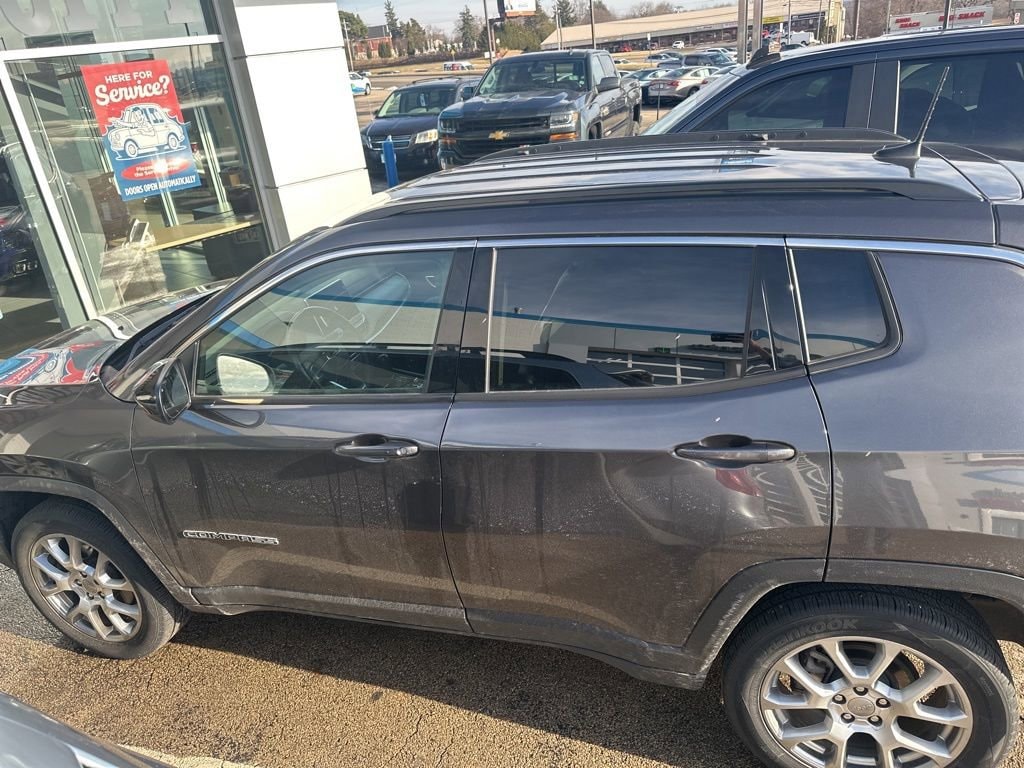 Used 2022 Jeep Compass Latitude Lux SUV