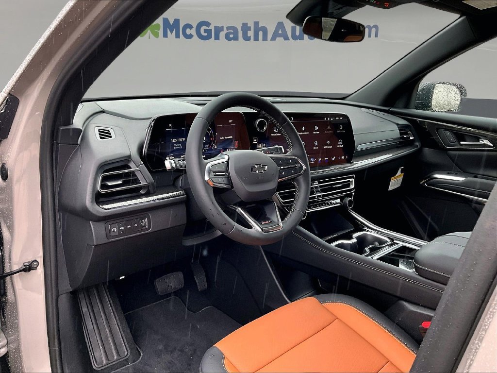 2027 Chevrolet Traverse Z71 - Photo 11