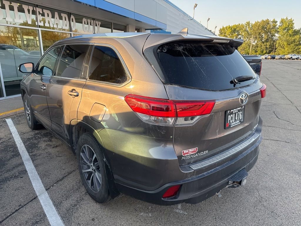 2018 Toyota Highlander SE photo 4