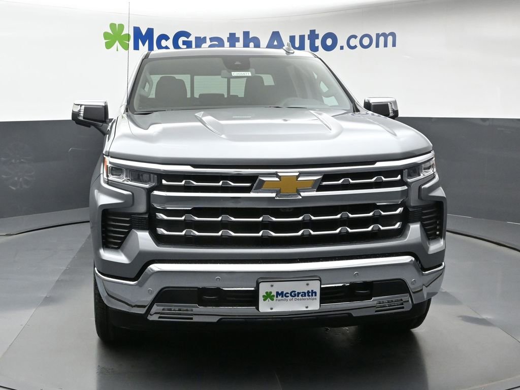 2026 Chevrolet Silverado 1500 LTZ photo 3