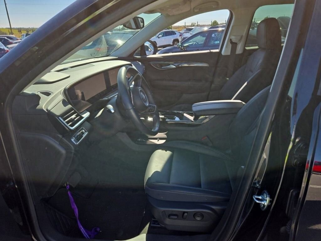 Used 2024 Buick Envision Preferred SUV