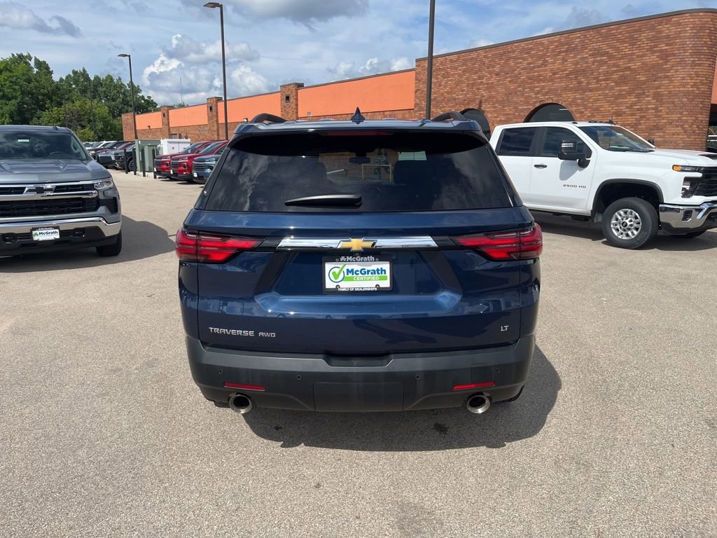 2022 Chevrolet Traverse Leather photo 3