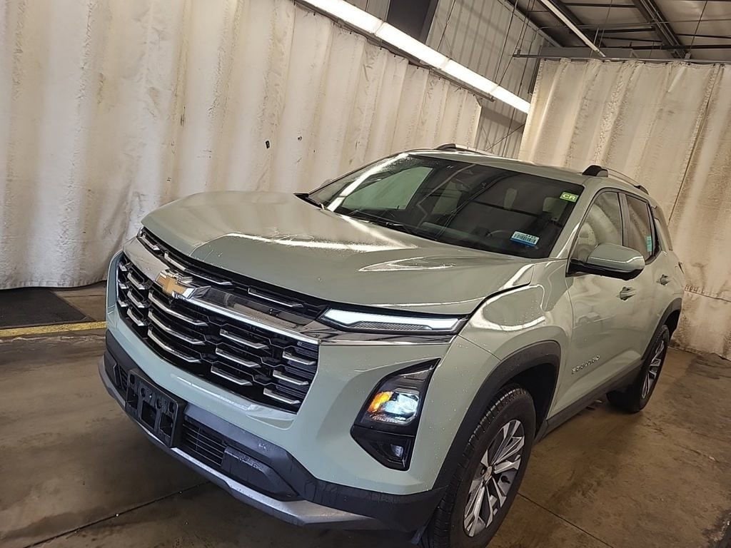 Used 2025 Chevrolet Equinox LT SUV