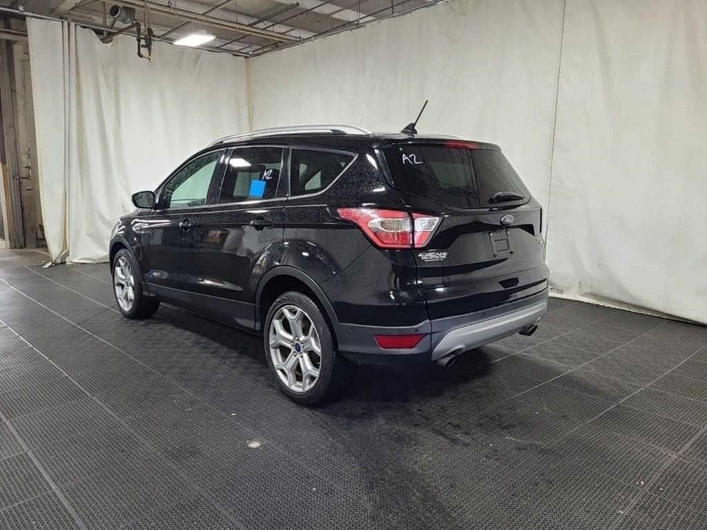 2018 Ford Escape Titanium photo 2