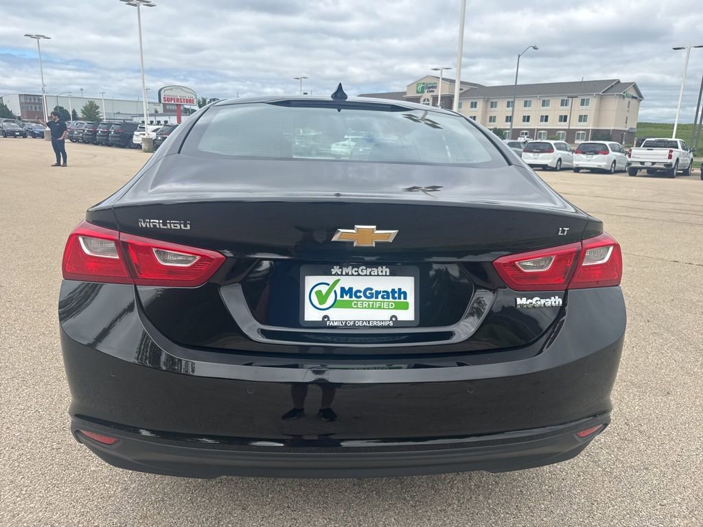2024 Chevrolet Malibu 1LT photo 4