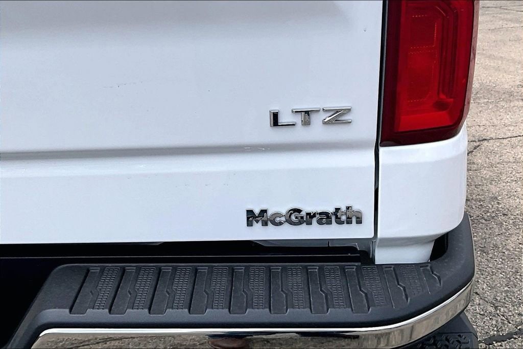2026 Chevrolet Silverado 1500 LTZ - Photo 11