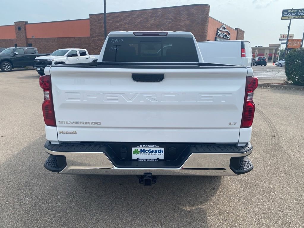 2026 Chevrolet Silverado 1500 LT photo 4