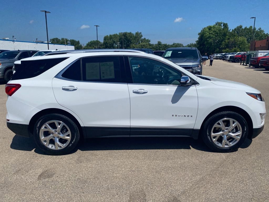 2020 Chevrolet Equinox Premier photo 2