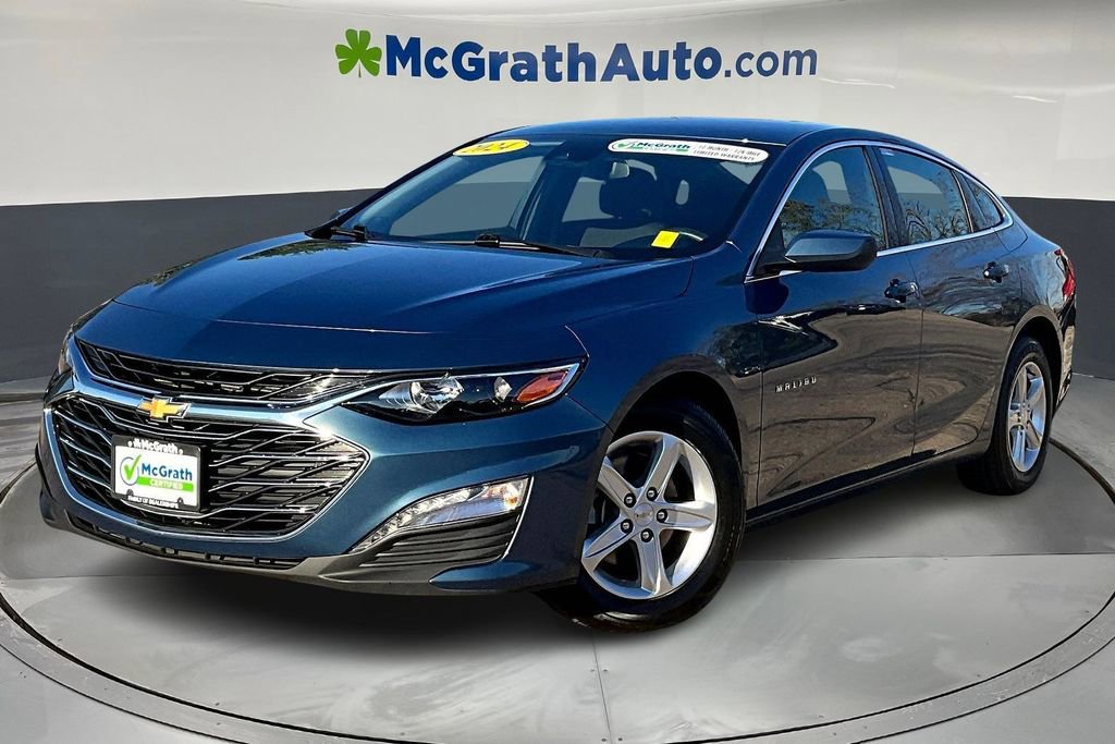 2024 Chevrolet Malibu 1LT photo 3