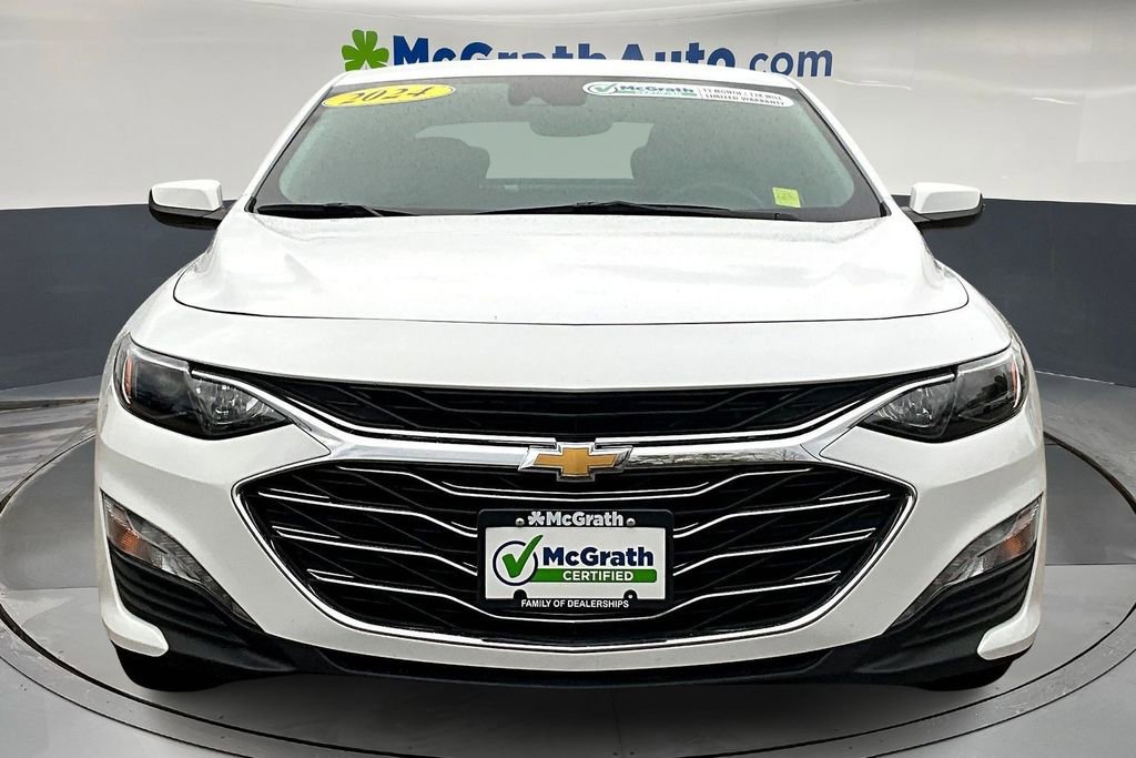 2024 Chevrolet Malibu 1LT photo 2