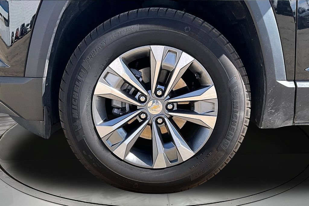 2025 Chevrolet Equinox LT - Photo 36