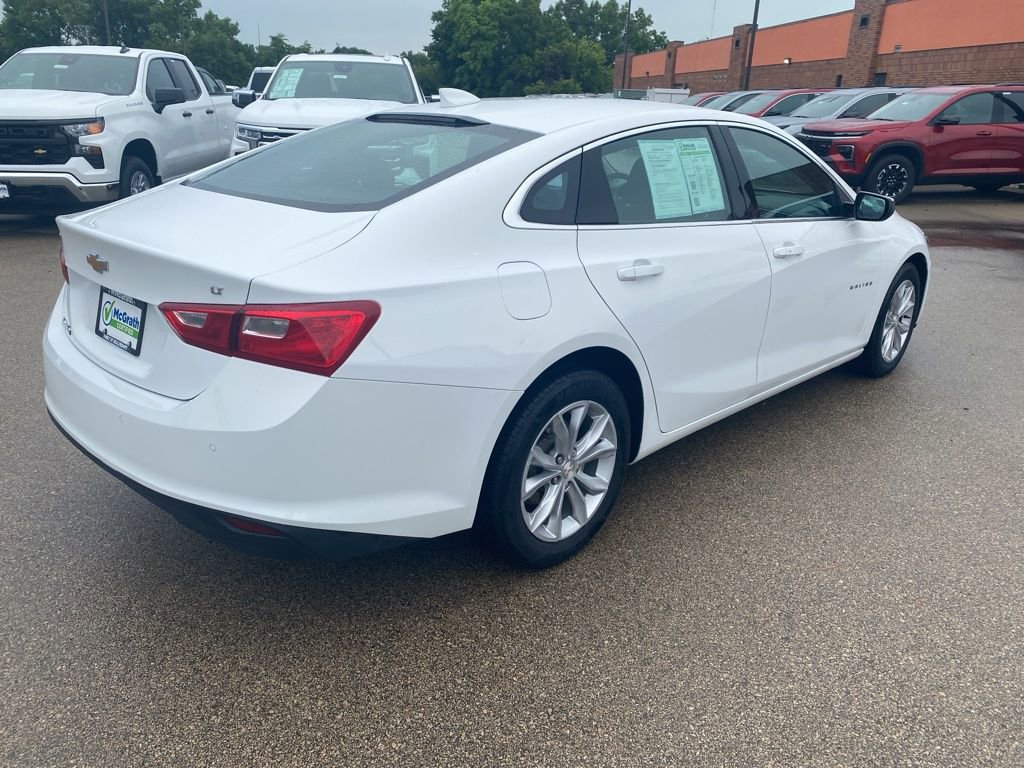 2023 Chevrolet Malibu 1LT photo 3