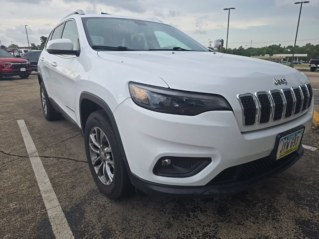 Used 2020 Jeep Cherokee Latitude Plus SUV