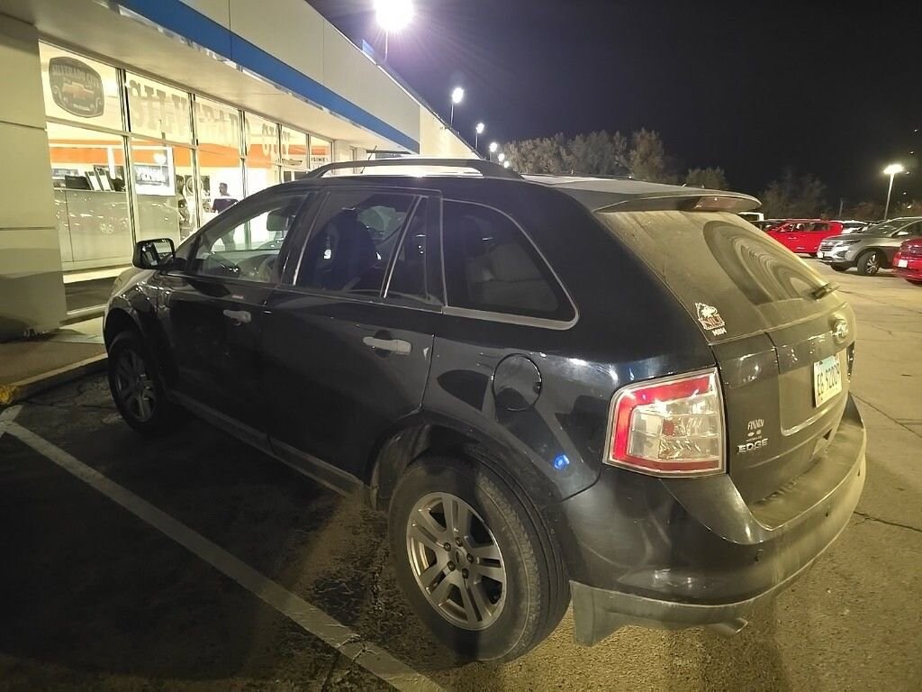 Used 2010 Ford Edge SE SUV