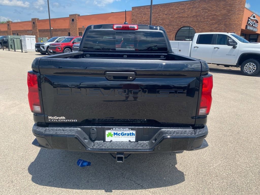 2026 Chevrolet Colorado Z71 photo 3