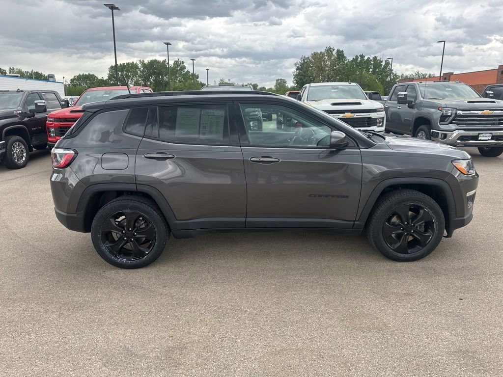 Used 2021 Jeep Compass Altitude with VIN 3C4NJDBBXMT552087 for sale in Dubuque, IA