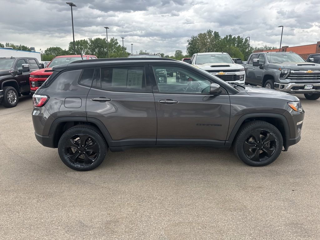 2021 Jeep Compass Altitude photo 2