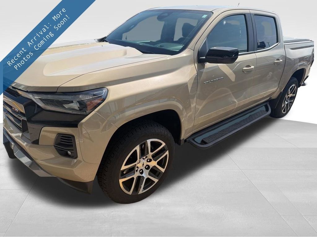 2023 Chevrolet Colorado 4WD Z71 Crew Cab Short Box's photo