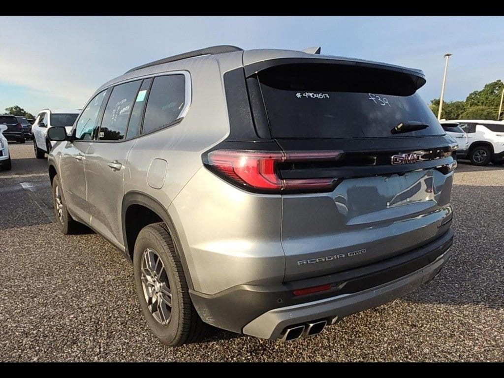 Used 2025 GMC Acadia Elevation SUV