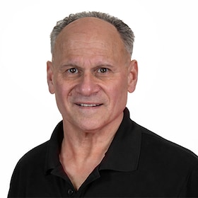 Staff member Stacey Gengler from ID_b946c57bd489