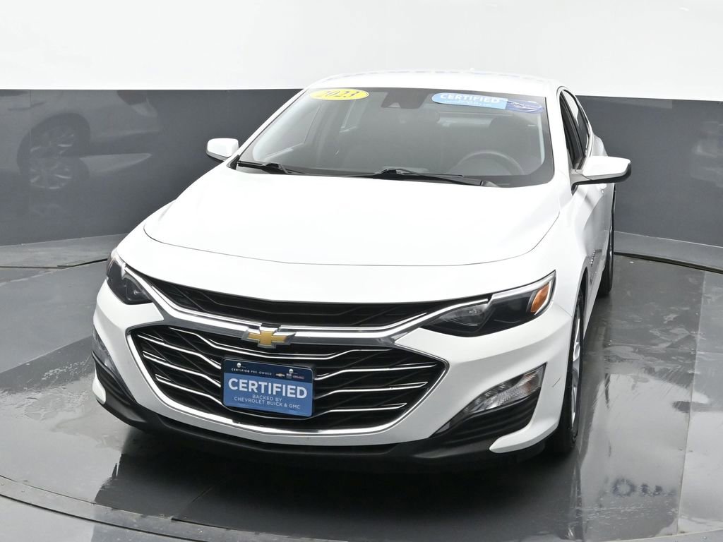 2023 Chevrolet Malibu 1LT photo 3