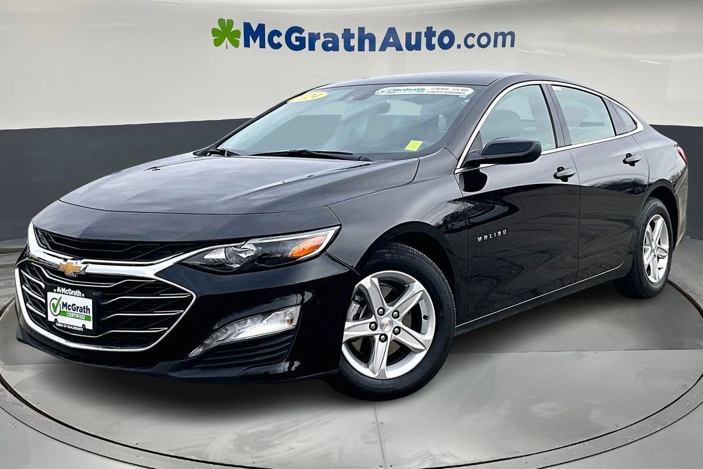 2024 Chevrolet Malibu 1LT photo 3