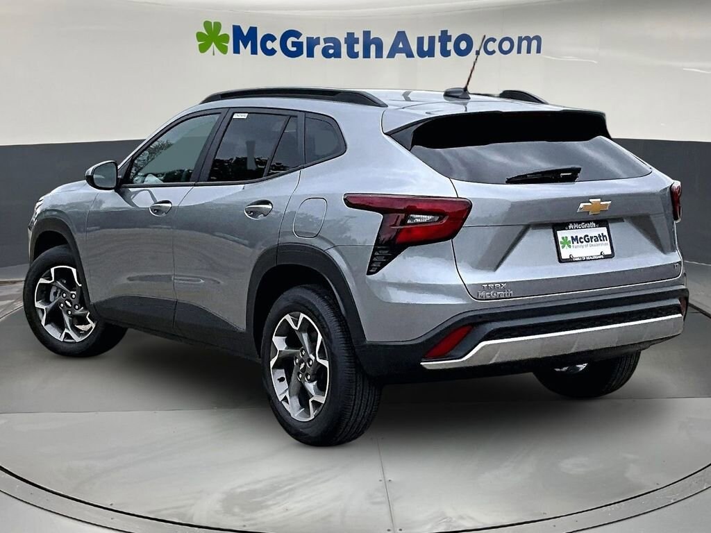 New 2026 Chevrolet Trax LT SUV