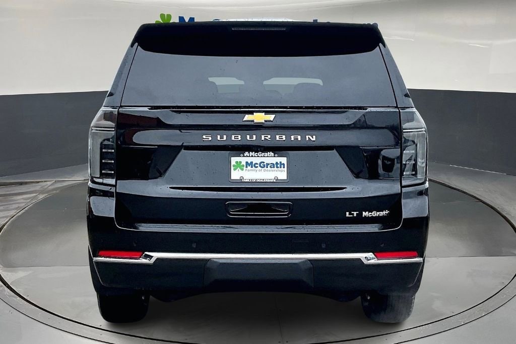 New 2026 Chevrolet Suburban LT SUV