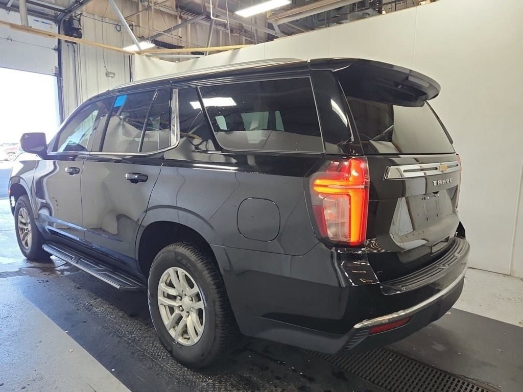 2023 Chevrolet Tahoe LT photo 2