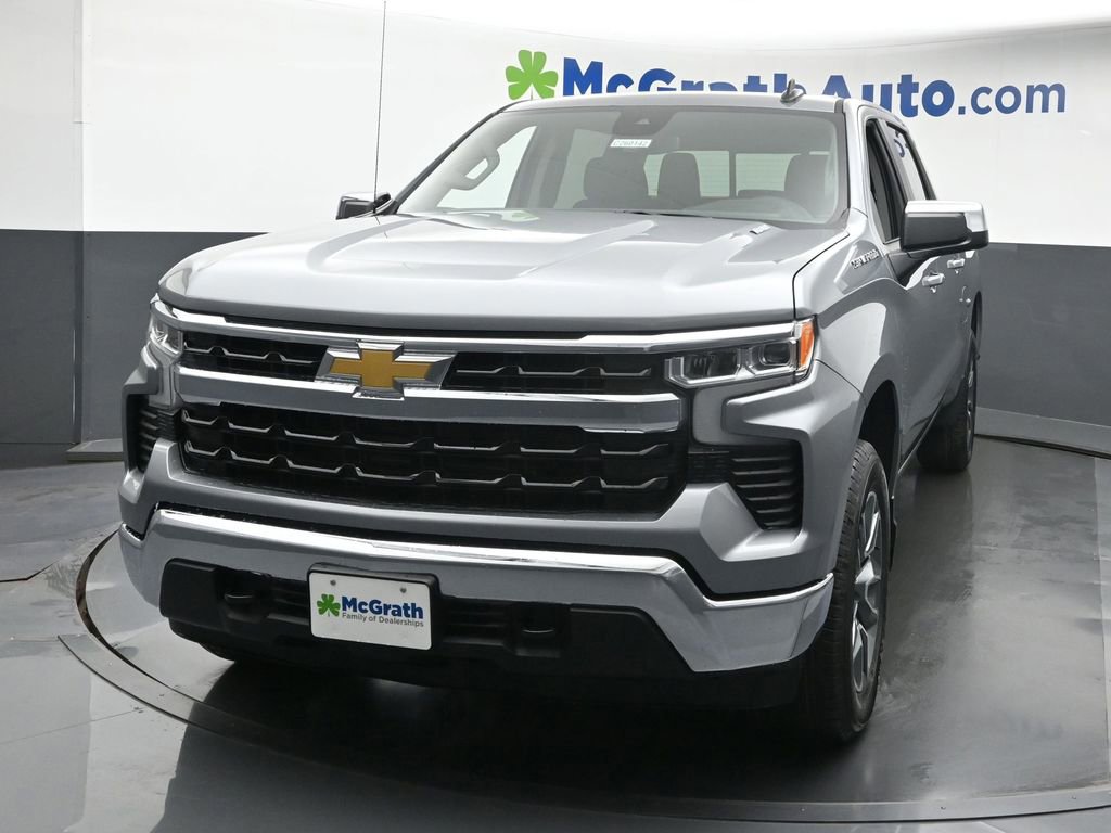 2026 Chevrolet Silverado 1500 LT photo 3