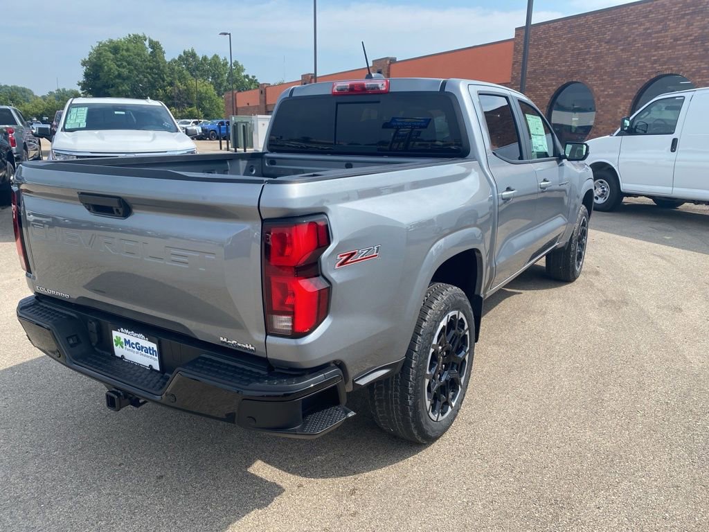 2026 Chevrolet Colorado Z71 photo 2
