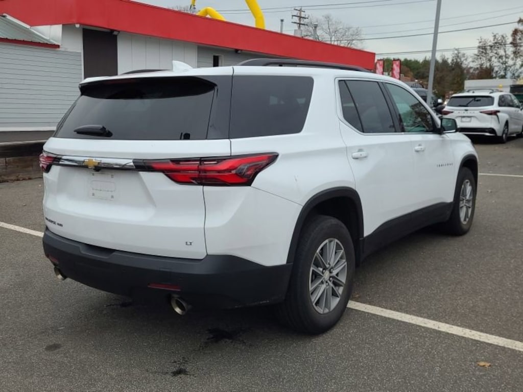 Certified 2023 Chevrolet Traverse LT Cloth SUV
