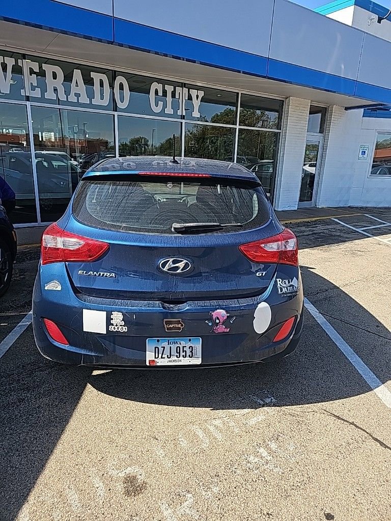 2016 Hyundai Elantra GT Base photo 4
