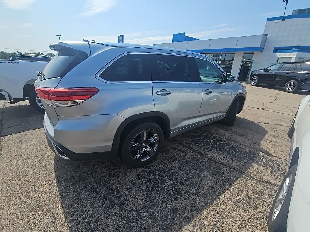 2018 Toyota Highlander Limited photo 2
