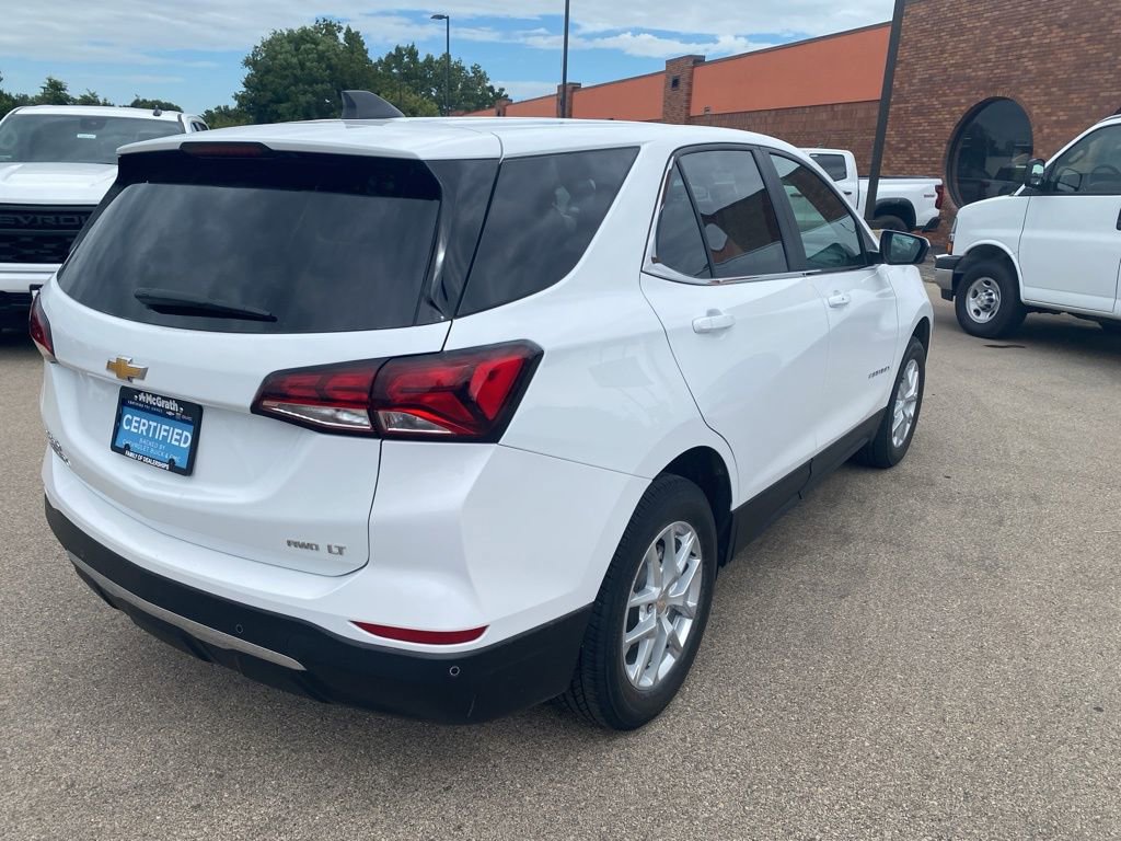 2023 Chevrolet Equinox LT photo 3