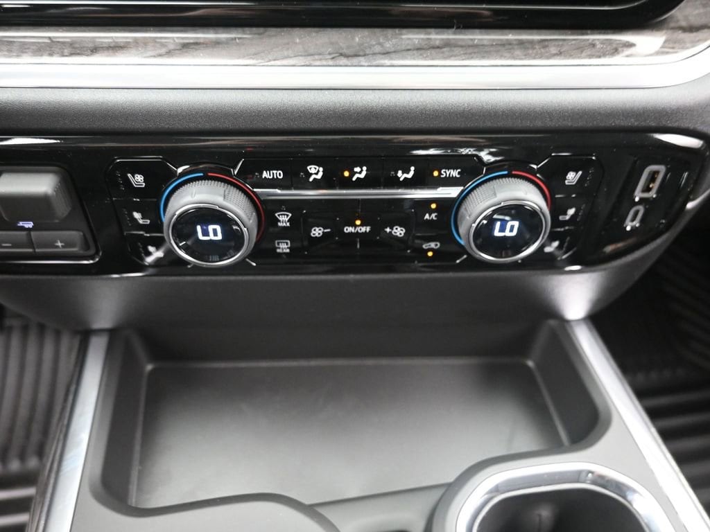 2026 Chevrolet Silverado 1500 LTZ - Photo 18