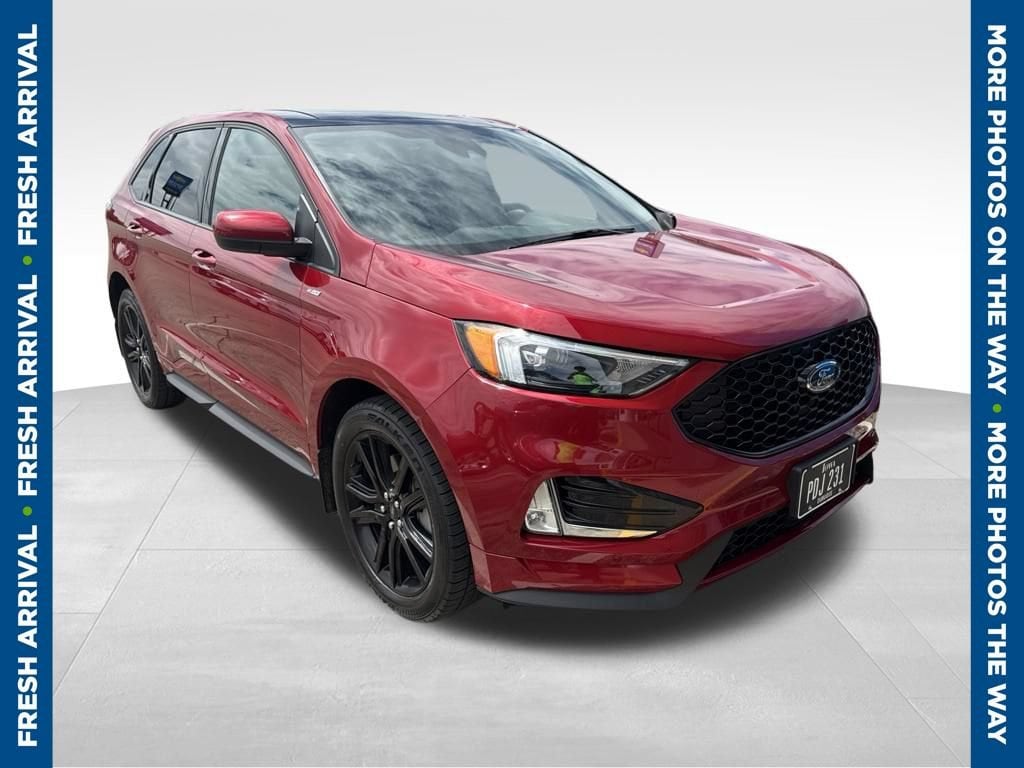 2021 Ford Edge ST-Line AWD's photo