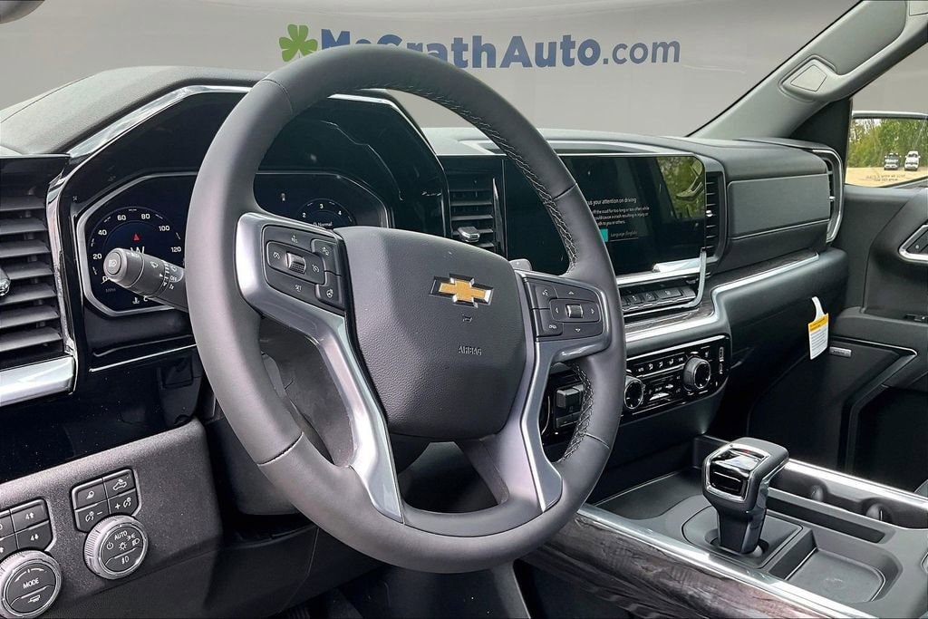 2026 Chevrolet Silverado 1500 LTZ - Photo 9