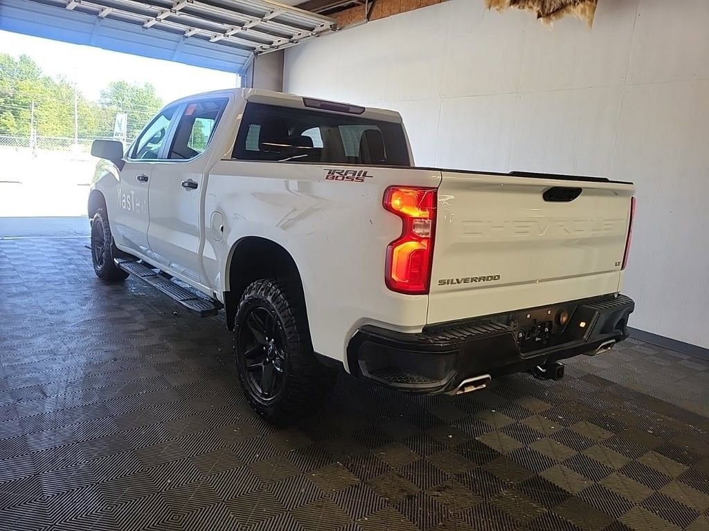 2023 Chevrolet Silverado 1500 LT Trail Boss photo 2