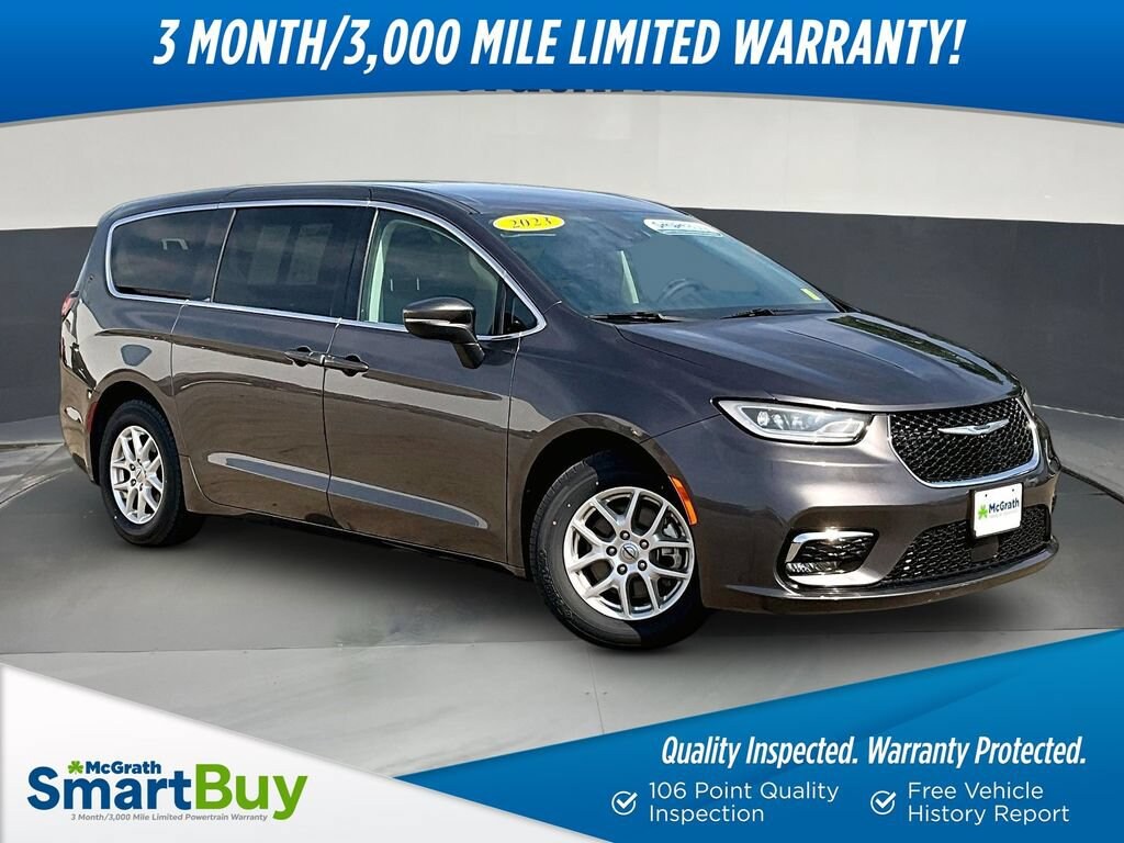 Used 2023 Chrysler Pacifica Touring L Van Passenger Van