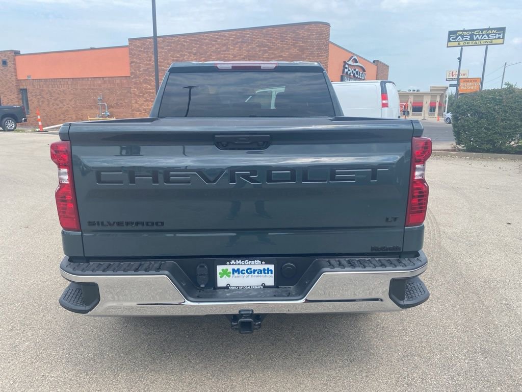2026 Chevrolet Silverado 1500 LT photo 3