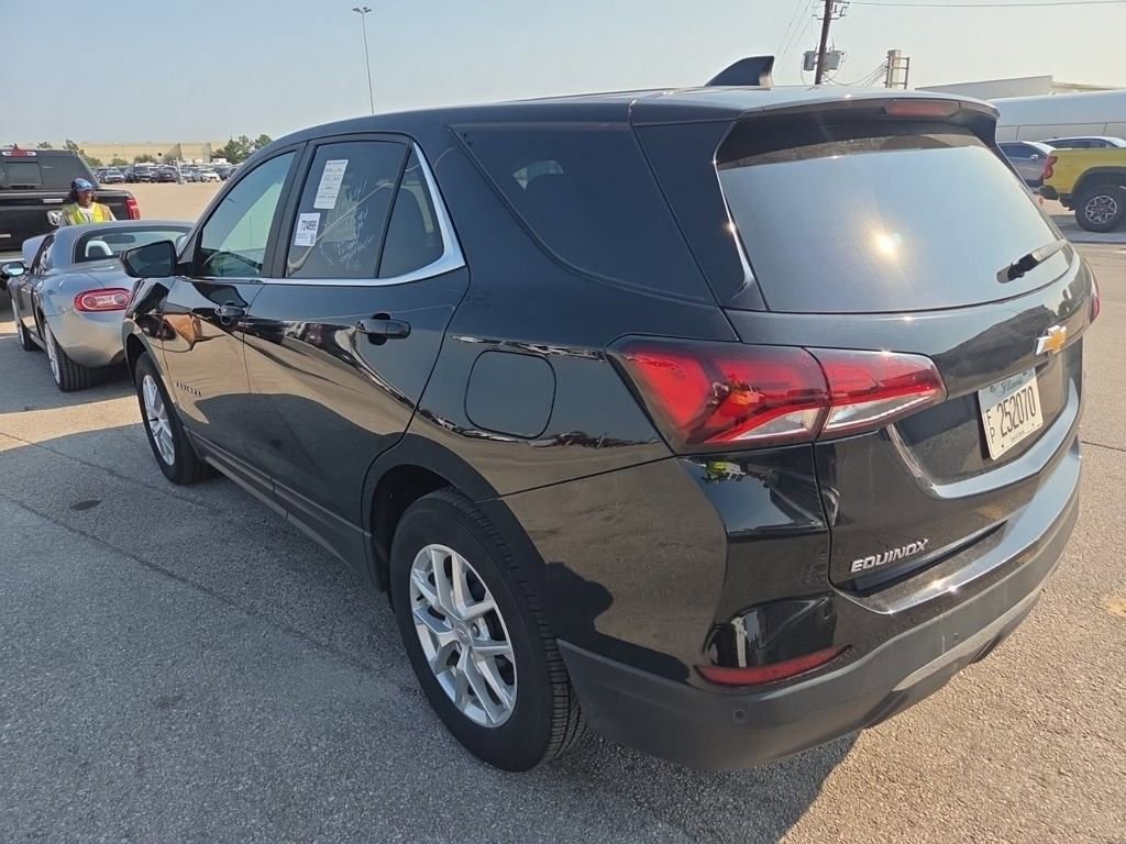 2024 Chevrolet Equinox LT photo 4