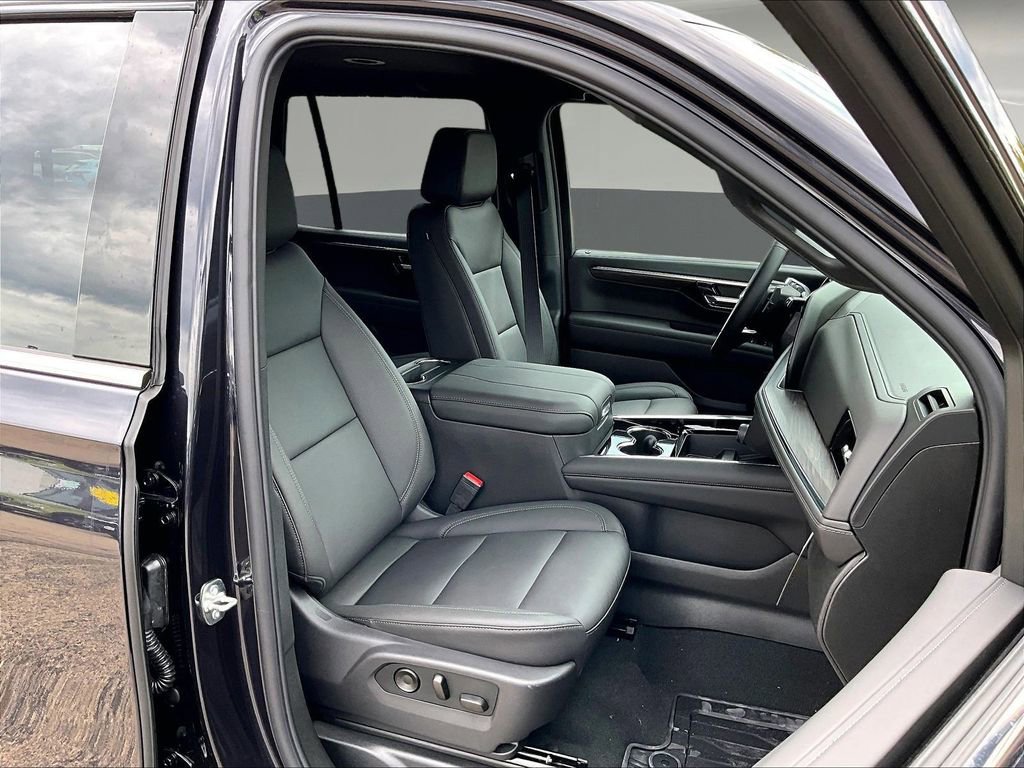 2026 Chevrolet Tahoe LT - Photo 17