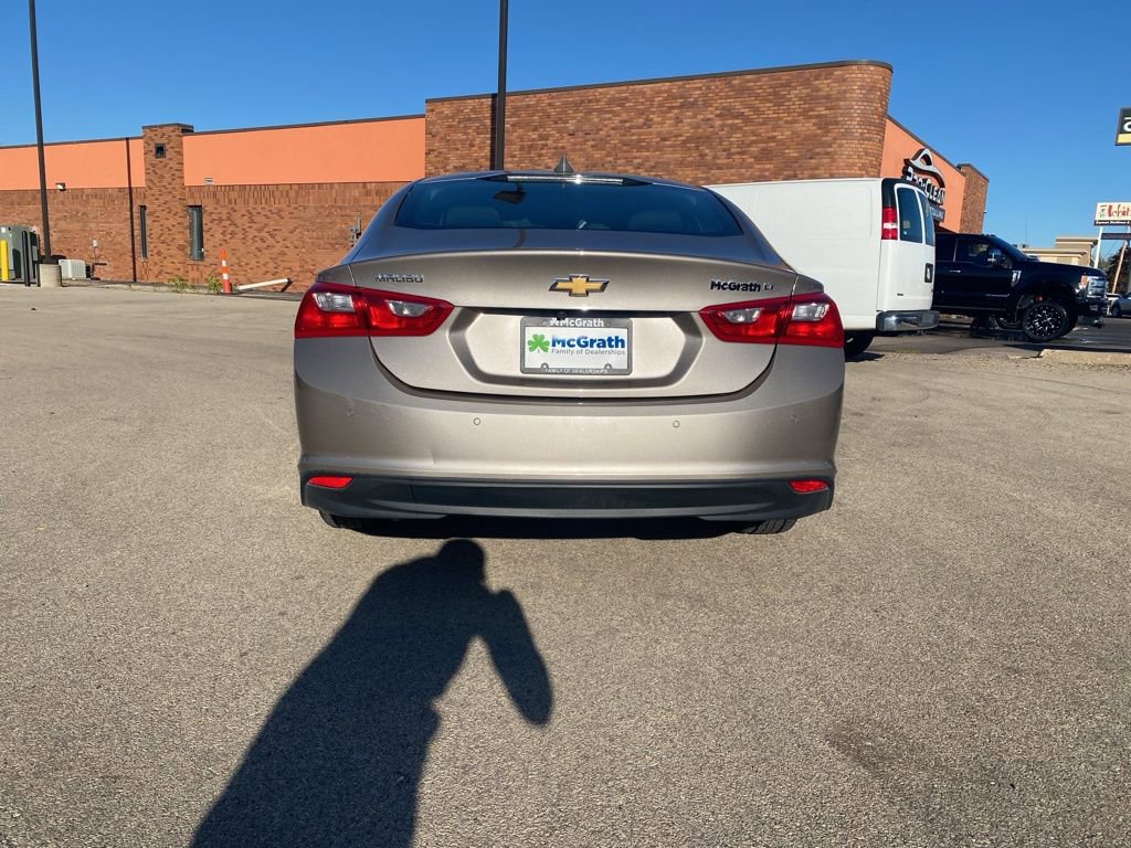 2024 Chevrolet Malibu 1LT photo 4