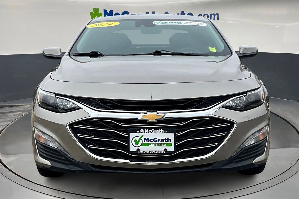 2024 Chevrolet Malibu 1LT photo 2