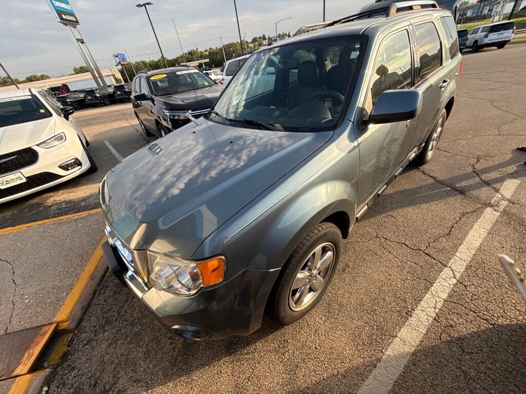 Used 2011 Ford Escape Limited SUV